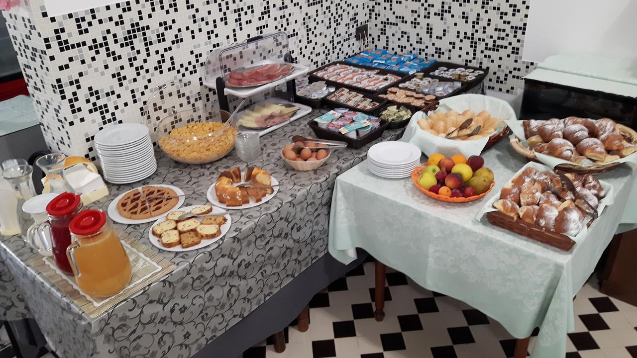 Hotel Villa Podgora 리미니 외부 사진